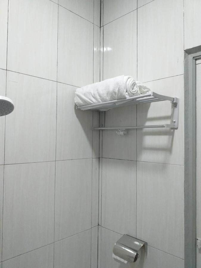 Orange Villa Hotel Near Palm Mall Seremban Kültér fotó