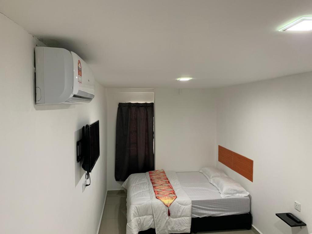 Orange Villa Hotel Near Palm Mall Seremban Kültér fotó